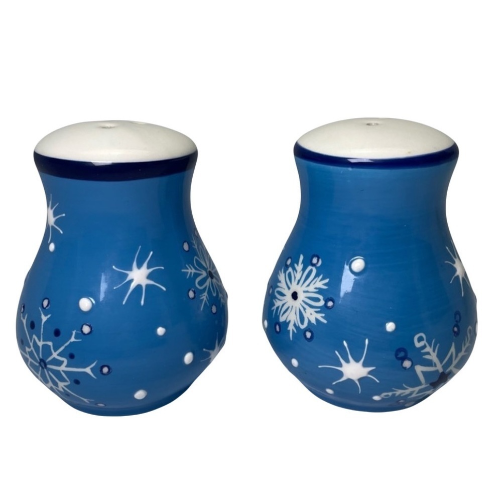 Pfaltzgraff Ice Crystals Salt and Pepper Shakers